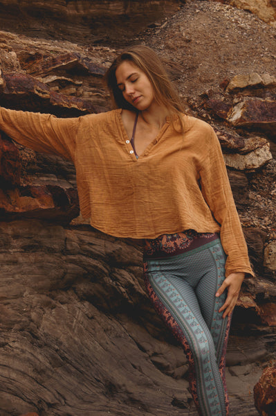 Chrissy Blouse Brown