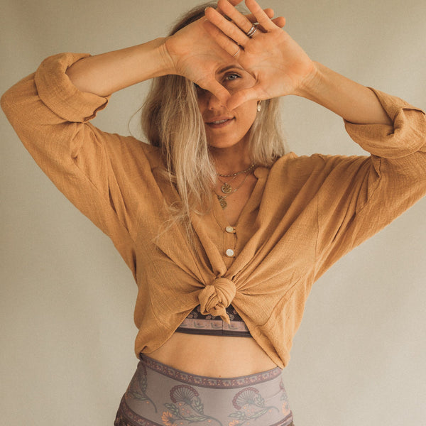 Chrissy Blouse Mustard