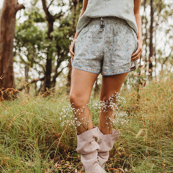 Ladies Linen Shorts - Grounded